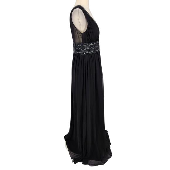 OC OC Silk Beaded Gown – Timeless Elegance, Formal Statement - Picture 6 of 11